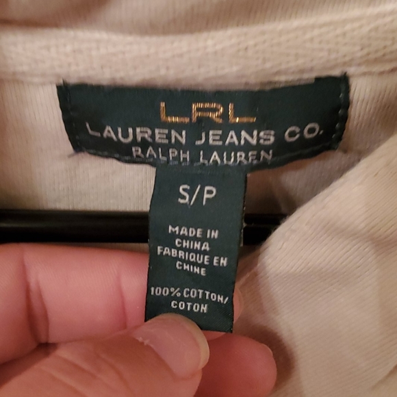 Sweater - Picture 4 of 5